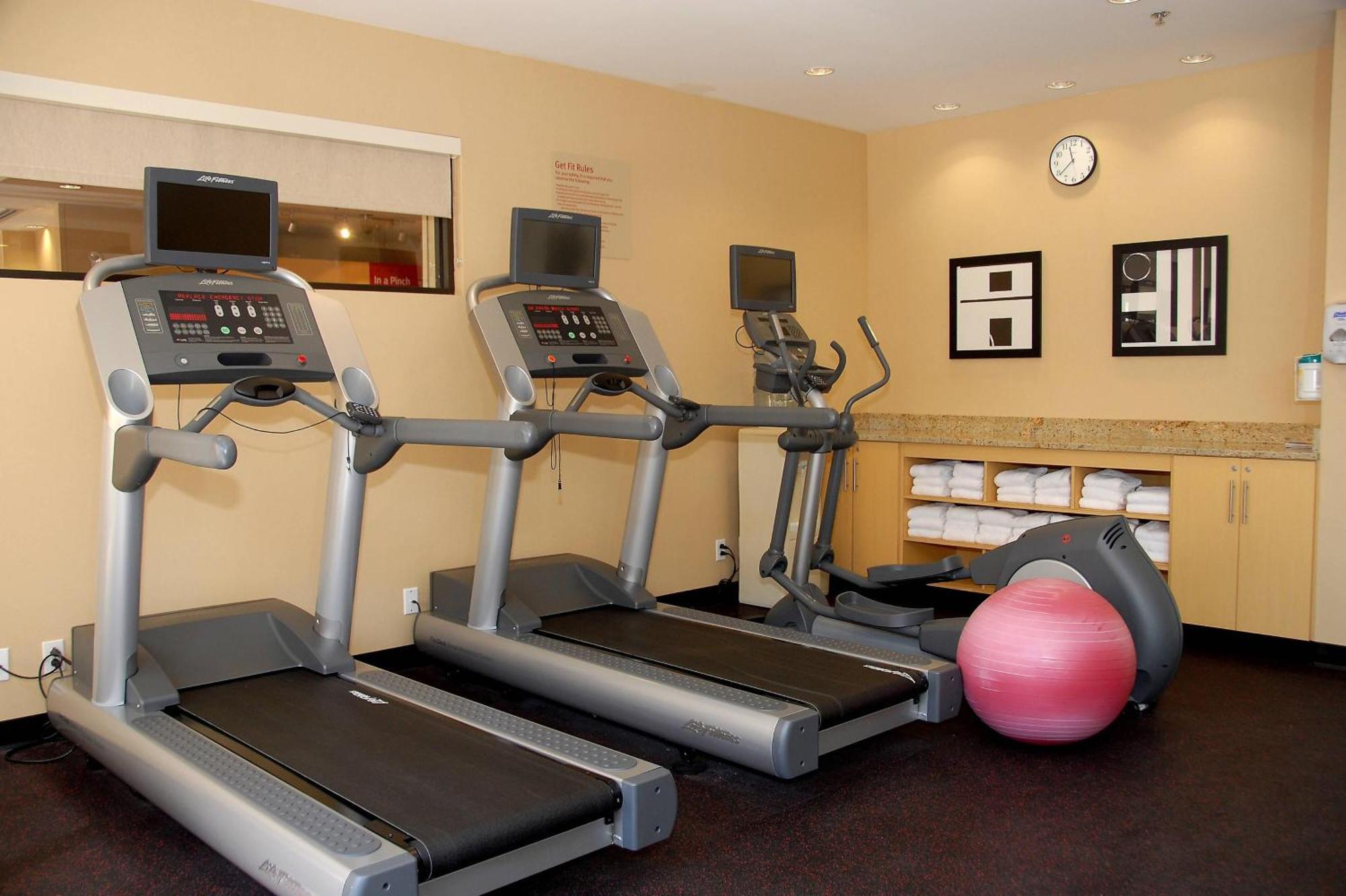 Towneplace Suites By Marriott Bethlehem Easton/Lehigh Valley Hollo Luaran gambar
