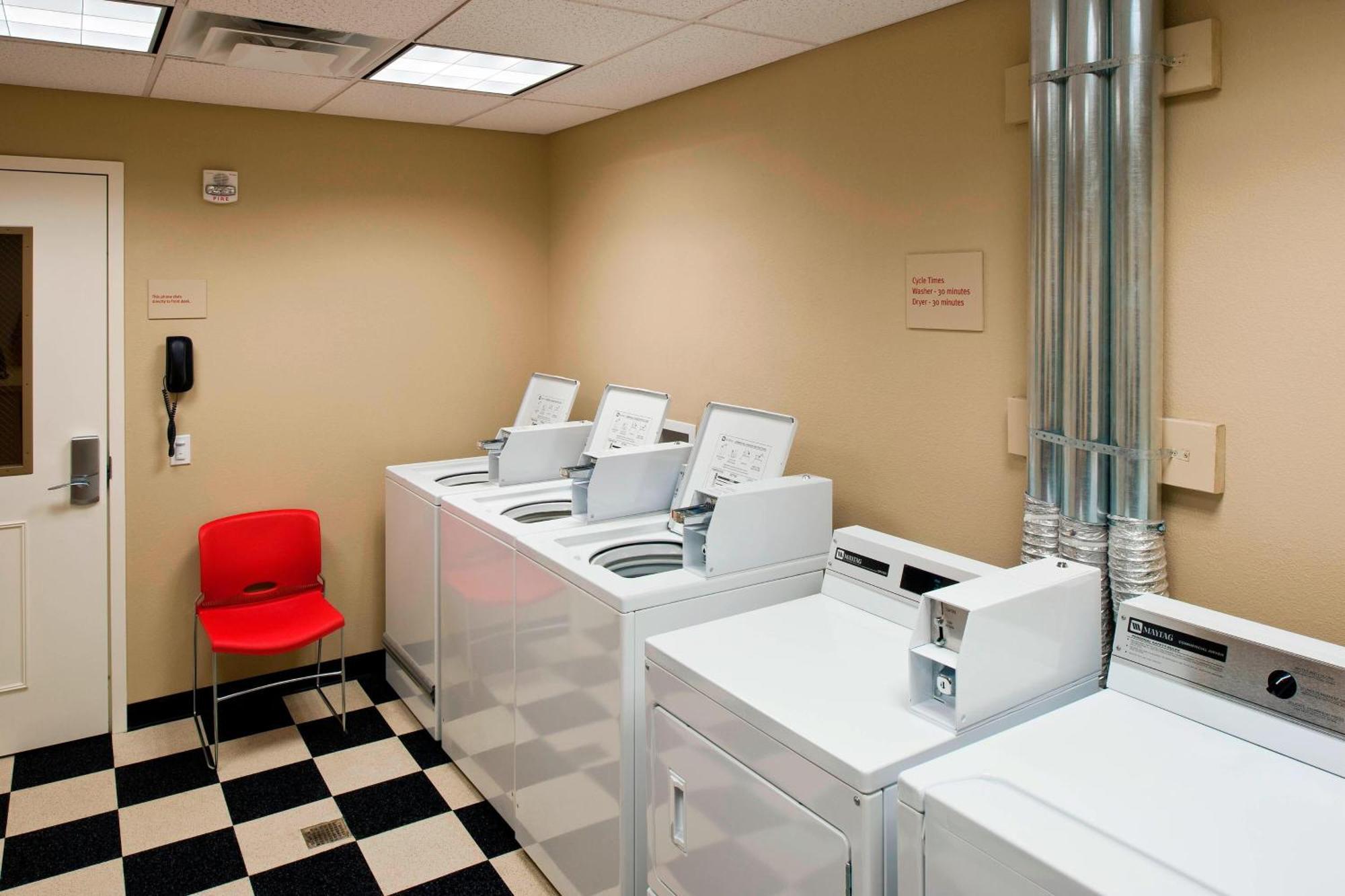 Towneplace Suites By Marriott Bethlehem Easton/Lehigh Valley Hollo Kemudahan gambar
